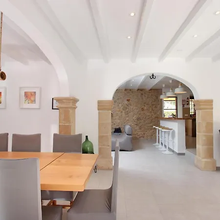Villa - 4691-75 Mallorca Pollença